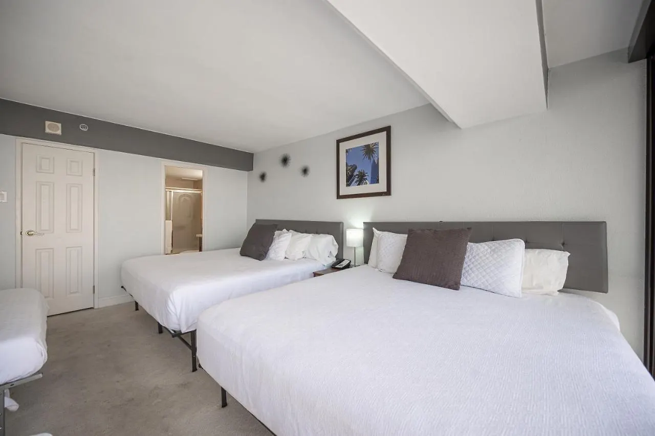 Iconic Vegas Views - 6 Comfy Beds, No Resort Fees, Center Strip! لاس فيغاس شقة